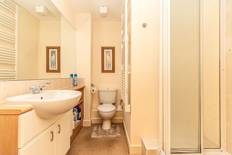 Additional image 7 of 2 bed flat for saleGisors Road, Southsea PO4