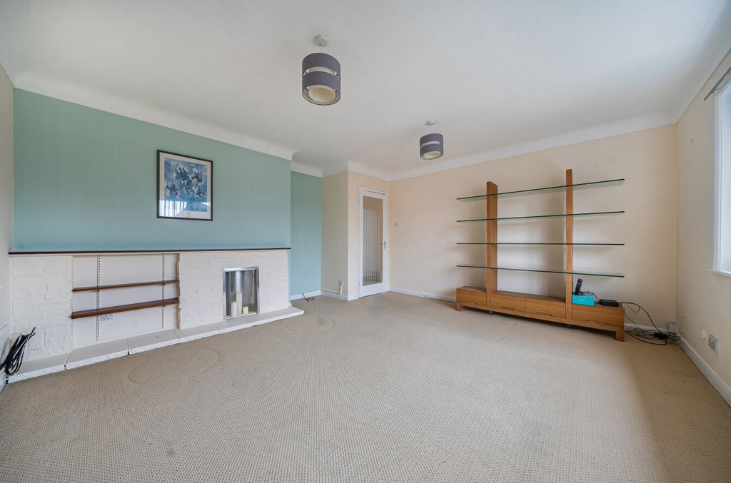 Additional image 4 of 2 bed flat for saleLeigh Road, Highfield, Southampton, Hampshire SO17