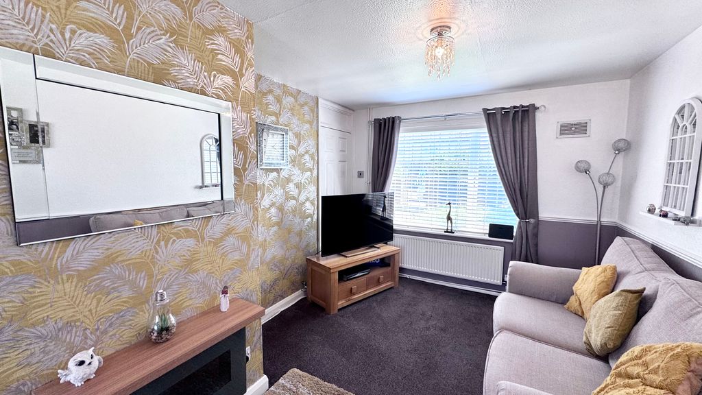 Additional image 3 of 3 bed town house for saleMelrose Road, Coalville LE67