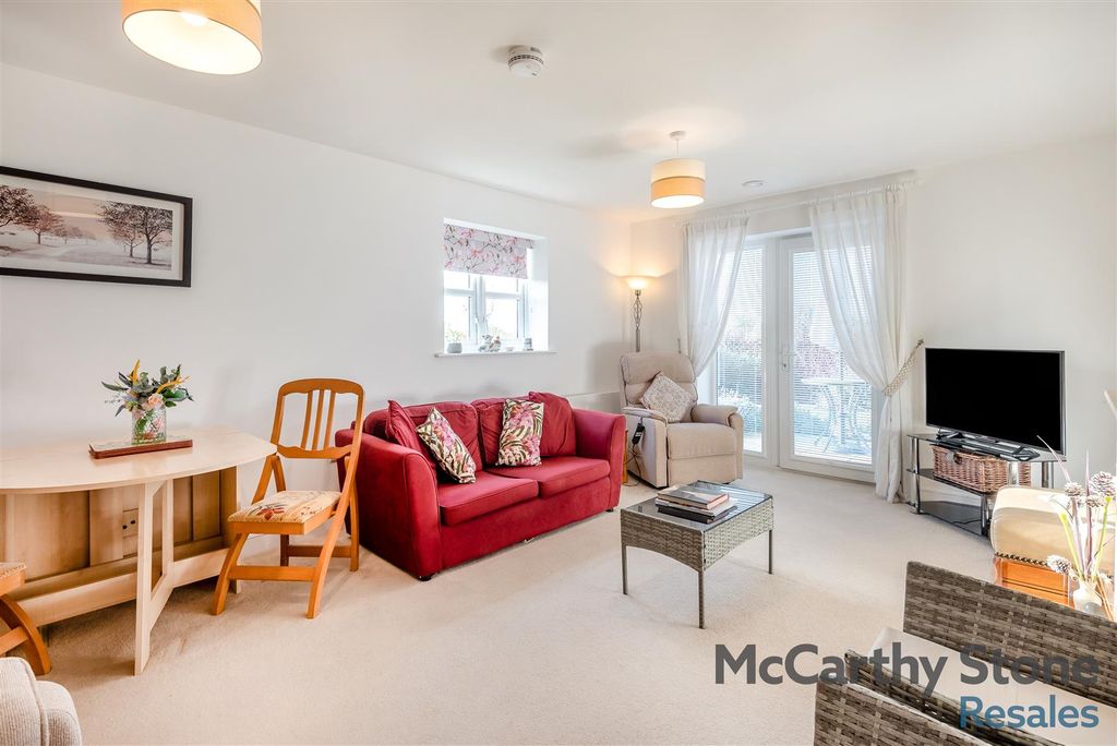 2 bed semi-detached bungalow for saleGibson Court, Tattershall Road Woodhall Spa, Lincolnshire LN10