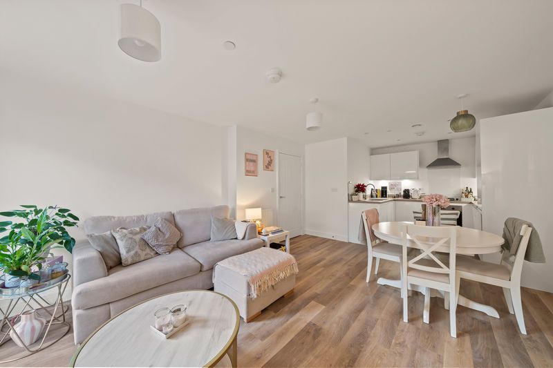 Additional image 2 of 1 bed flat for saleGunpowder Road, Worcester Park KT4