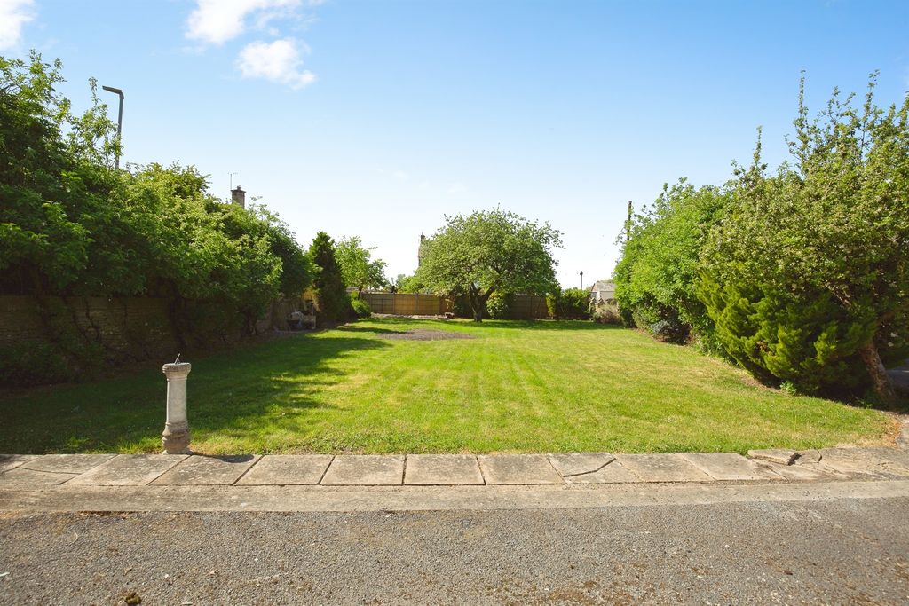 Additional image 15 of 3 bed detached bungalow for saleCrawley Road, Witney OX28