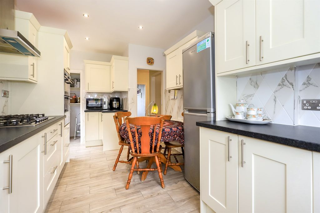 Additional image 5 of 4 bed detached house for saleConiston Road, Palmers Cross, Wolverhampton WV6