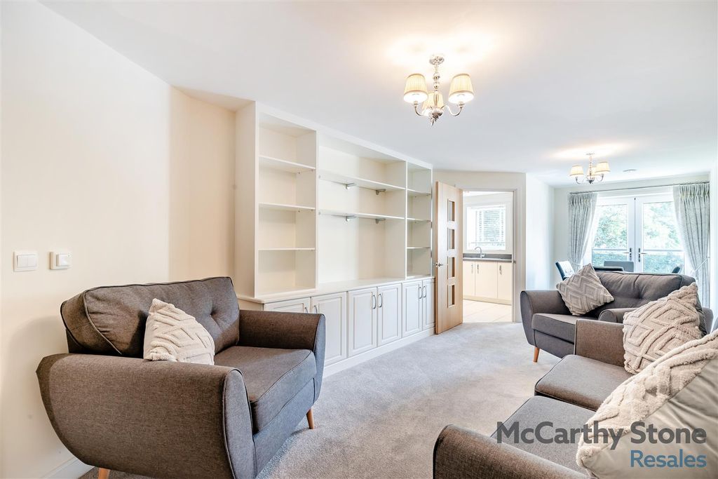 Additional image 2 of 1 bed flat for saleThorneycroft, Wood Road, Wolverhampton WV6