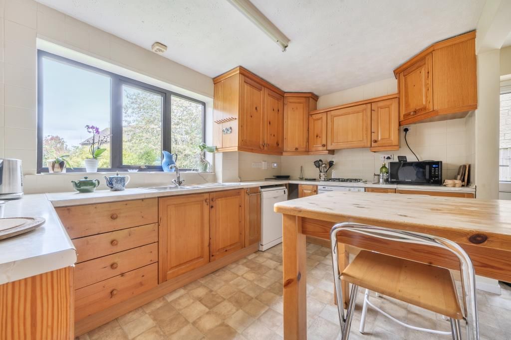 Additional image 5 of 4 bed detached house for saleOxlease, Witney OX28