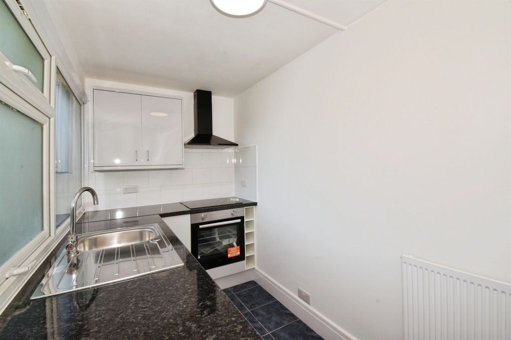 Additional image 9 of 2 bed flat for saleKenilworth Road, Wigston LE18