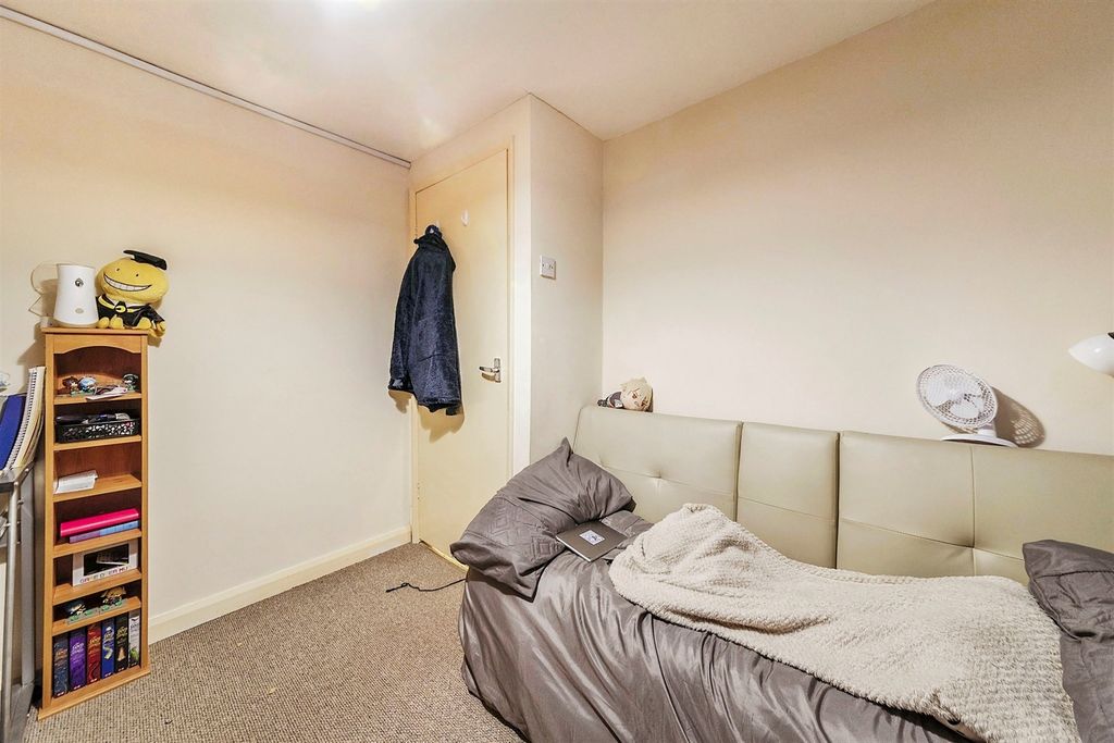 Additional image 14 of 2 bed flat for saleWestgate, Grantham NG31