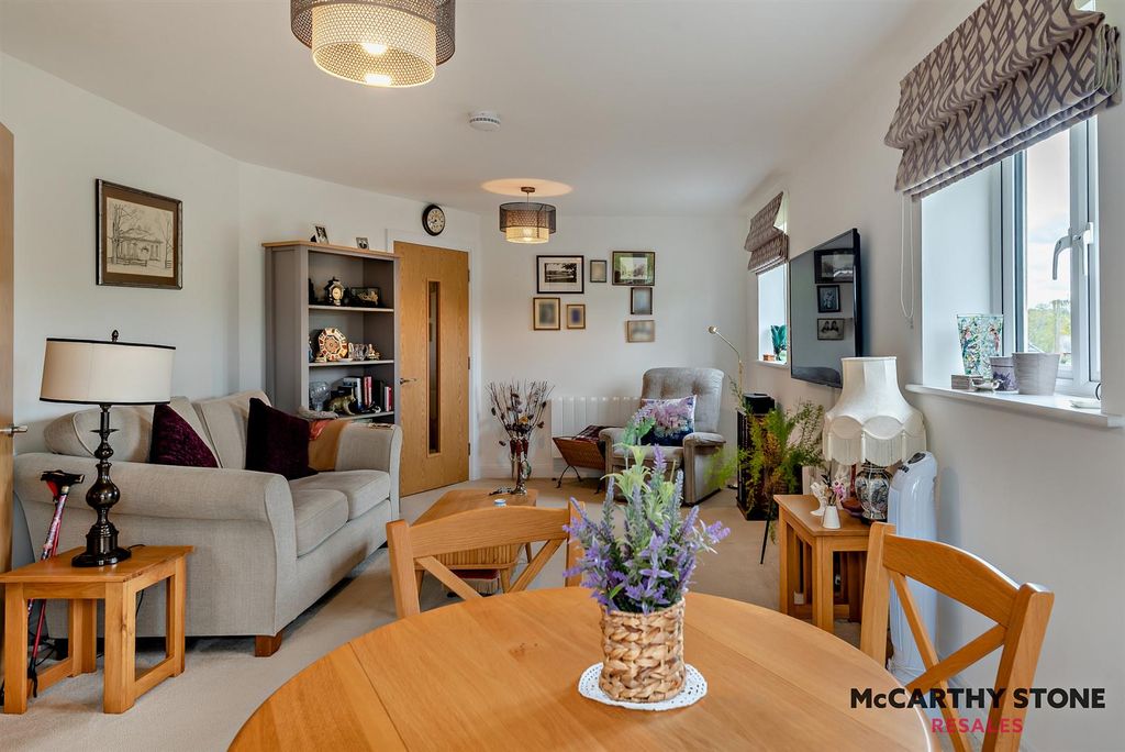 Additional image 5 of 1 bed flat for saleFarnham House, Loughborough Road, Quorn LE12