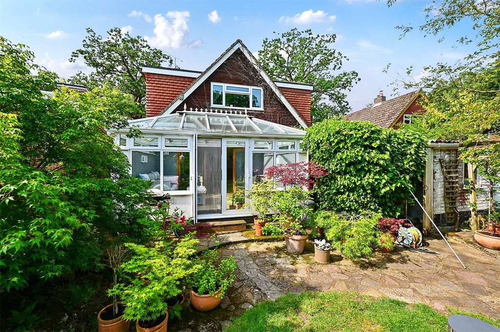 Additional image 17 of 4 bed detached house for saleMill Lane, Yateley, Hampshire GU46