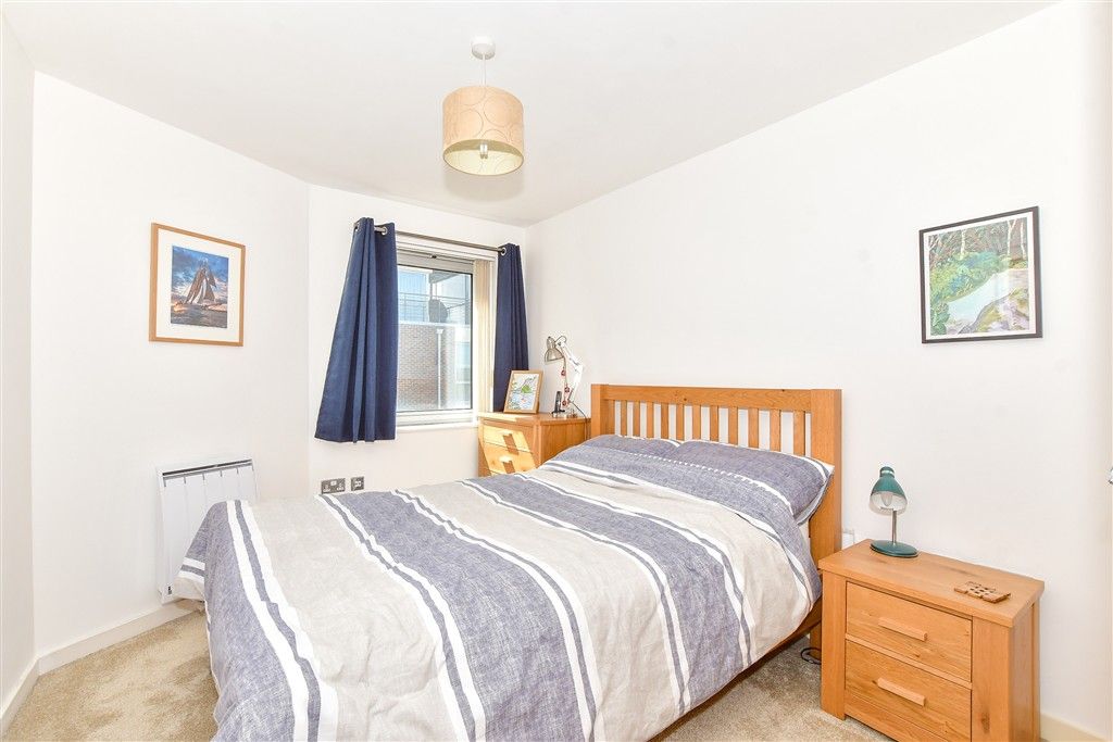 Additional image 7 of 2 bed flat for saleCross Street, Portsmouth, Hampshire PO1