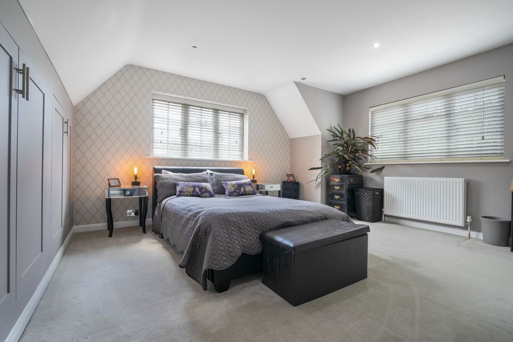 Additional image 28 of 4 bed detached house for saleNew Road, Windlesham GU20