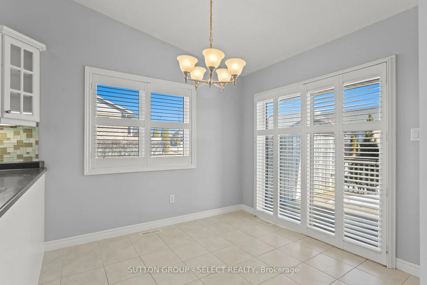 Additional image 7 of 2094 Denview Avenue