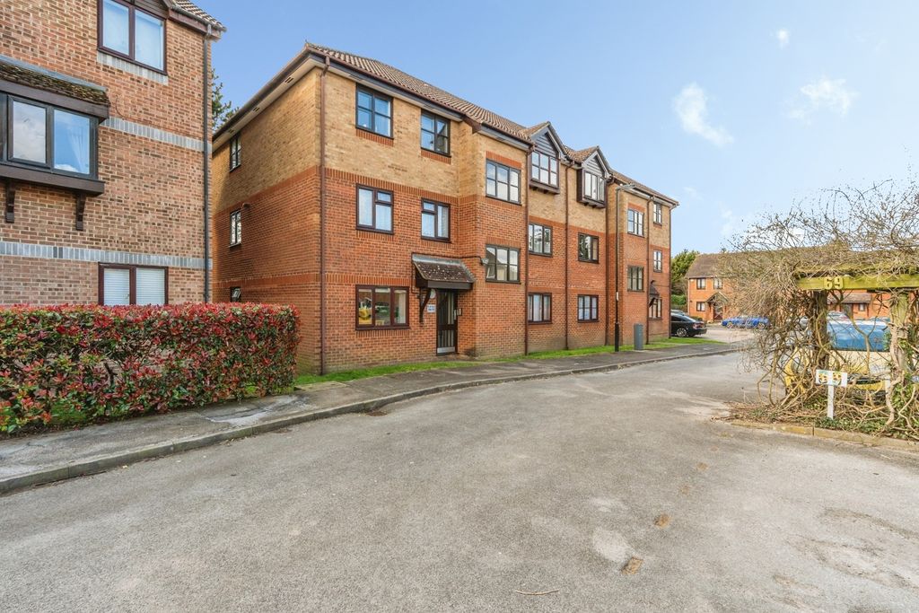 Additional image 20 of 1 bed flat for saleBrunel Road, Redbridge, Southampton SO15
