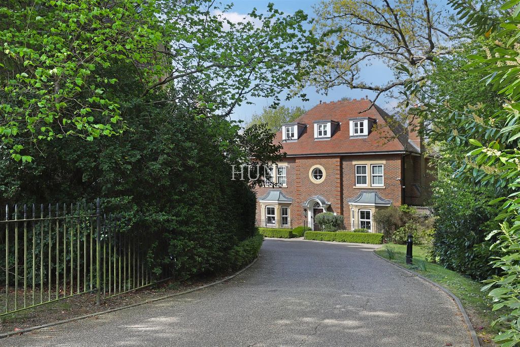 Additional image 23 of 6 bed detached house for saleRegents Drive, Repton Park, Woodford Green, Essex IG8