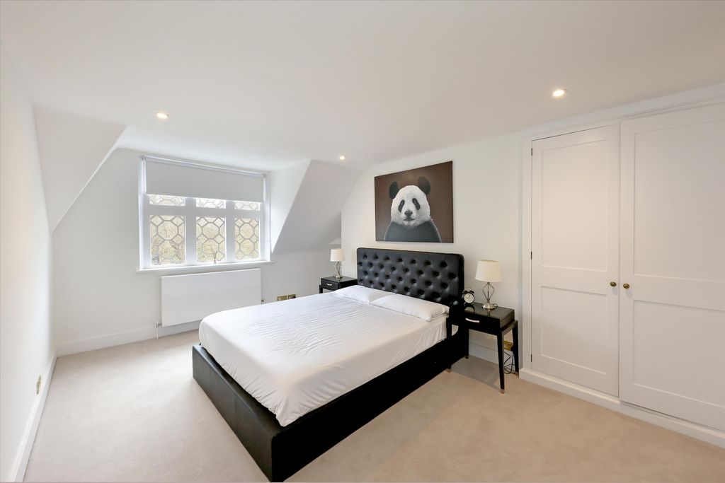 Additional image 12 of 5 bed town house for saleKings Road, Windsor, Berkshire SL4