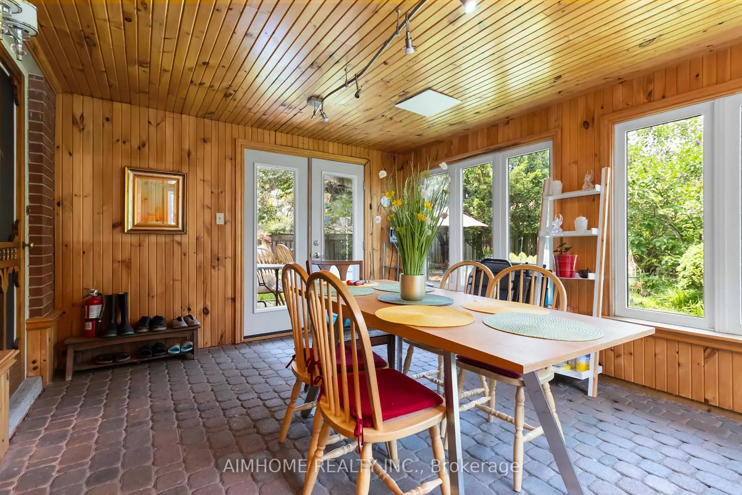 Additional image 16 of 1031 Marley Crescent