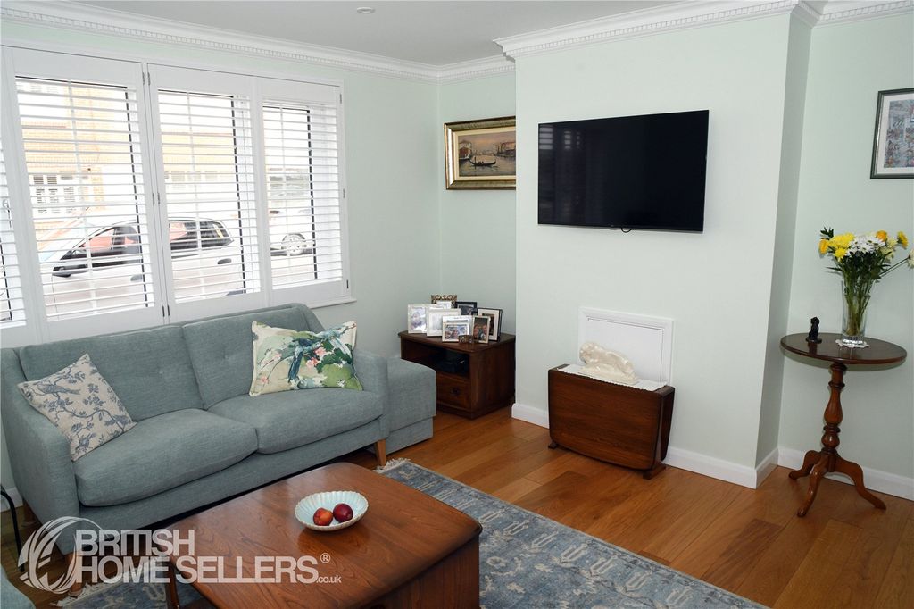 Additional image 9 of 2 bed flat for saleGrand Parade, Portsmouth, Hampshire PO1