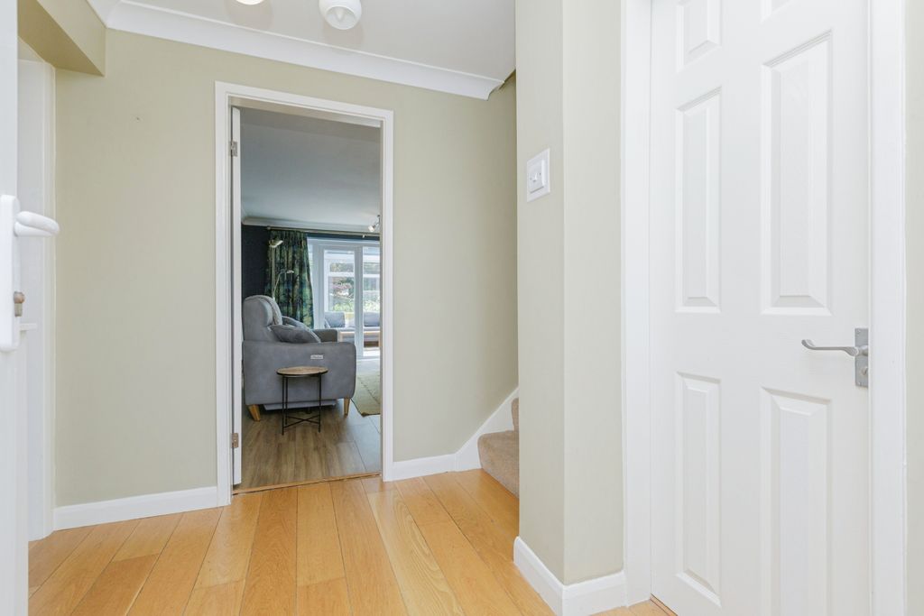 Additional image 4 of 3 bed detached house for saleRichmond Close, Leicester LE9