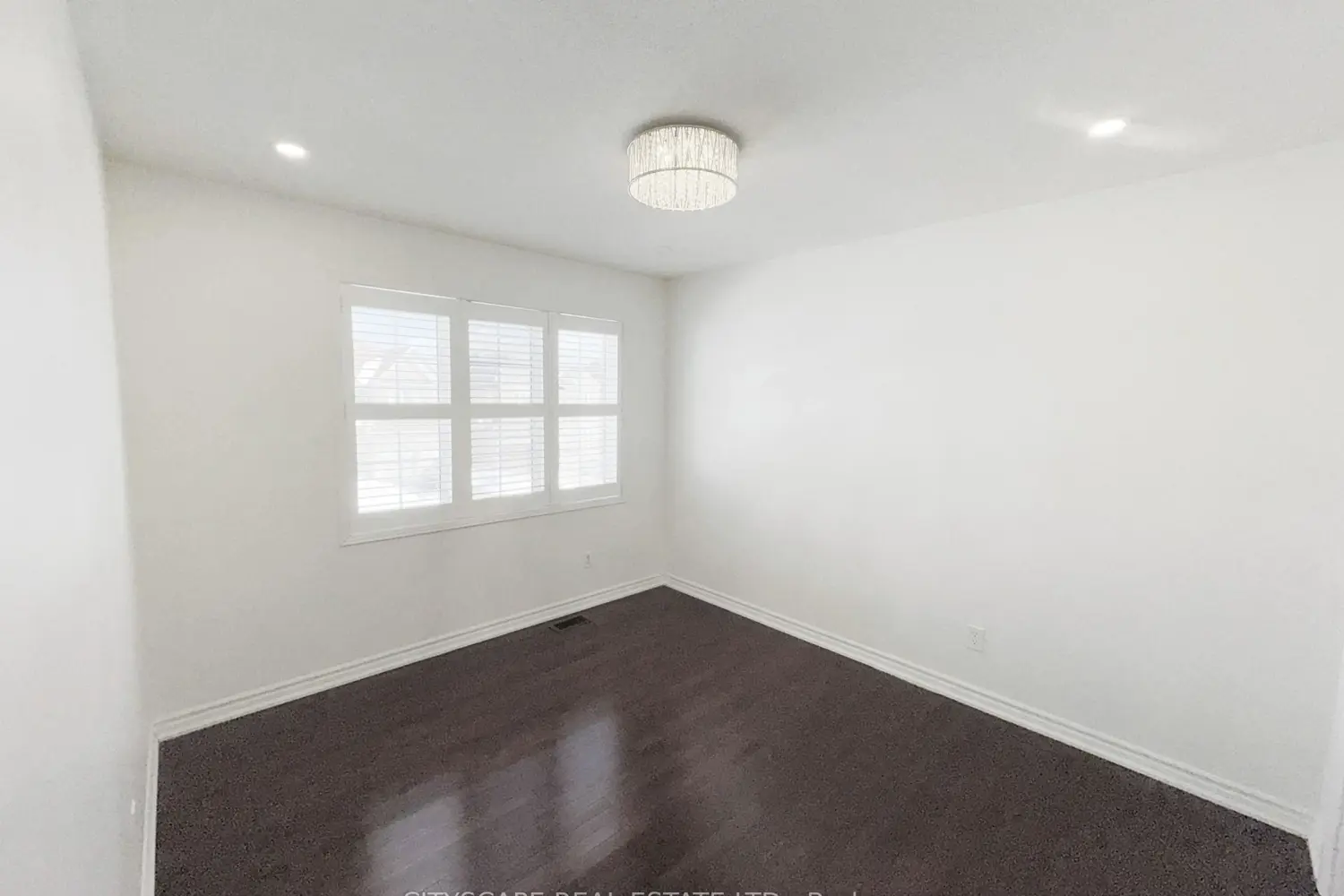 Additional image 11 of 5476 Freshwater Drive