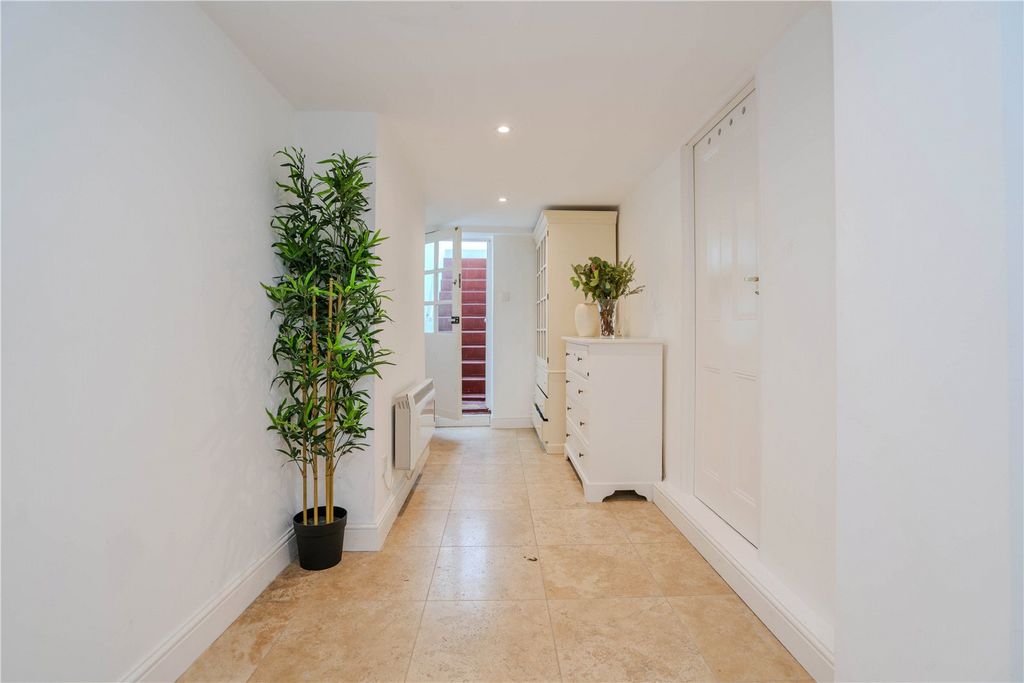 Additional image 18 of 5 bed semi-detached house for saleLittle Green, Richmond TW9
