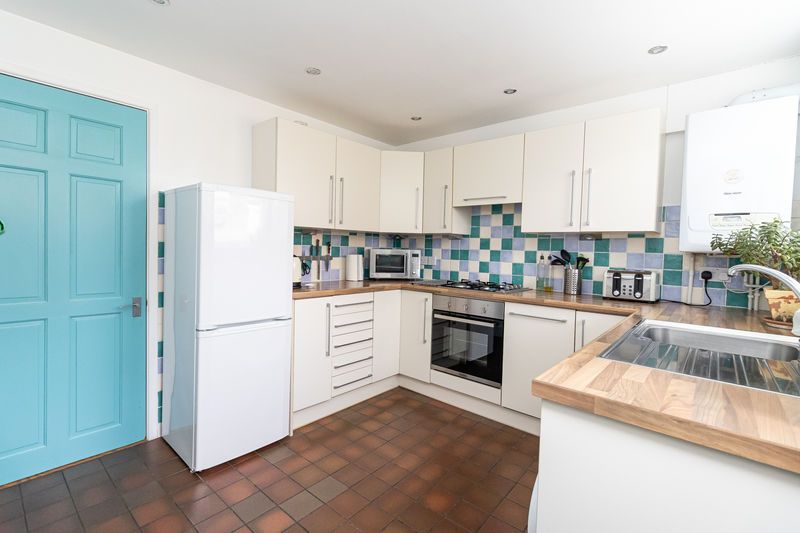 Additional image 5 of 2 bed cottage for saleHighland Terrace, Southsea PO4