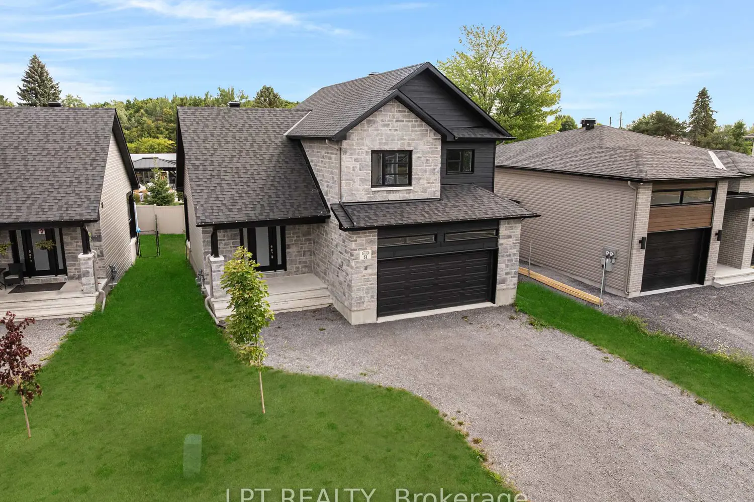 Additional image 2 of 75 Chateauguay Street