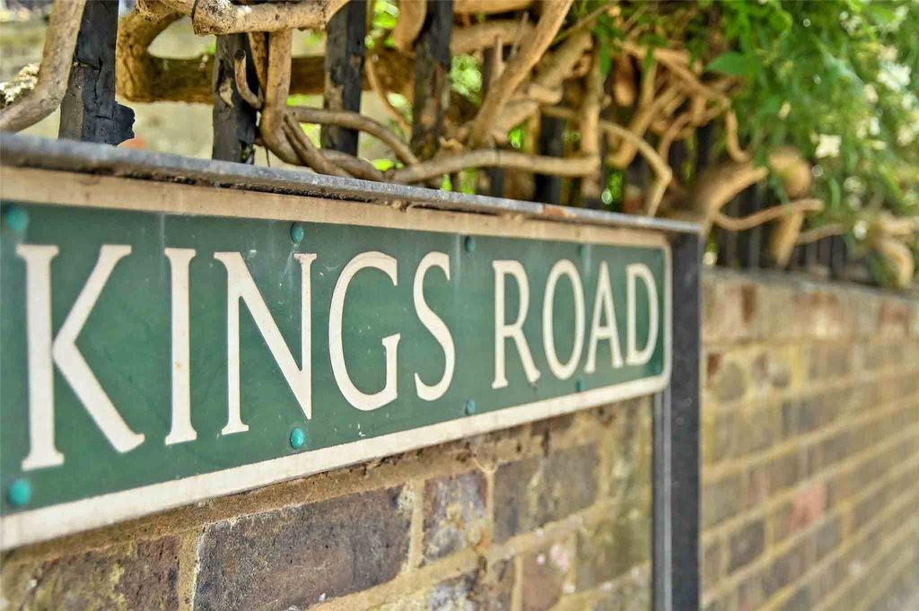 Additional image 3 of 4 bed terraced house for saleKings Road, Windsor, Berkshire SL4