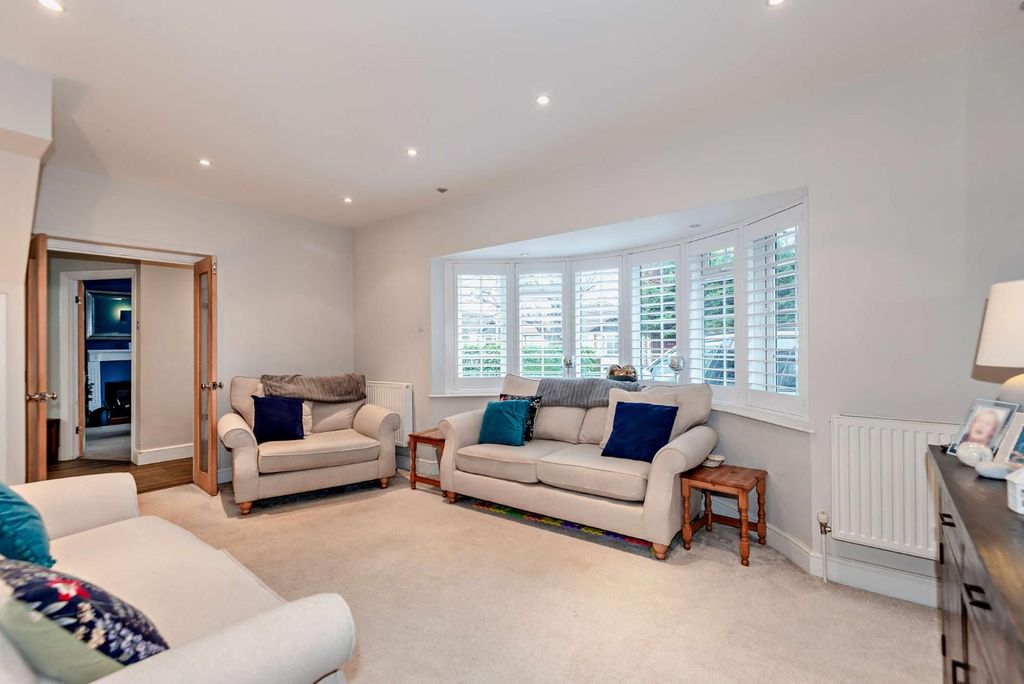 Additional image 11 of 5 bed detached house for saleThe Drive, Ashford TW15