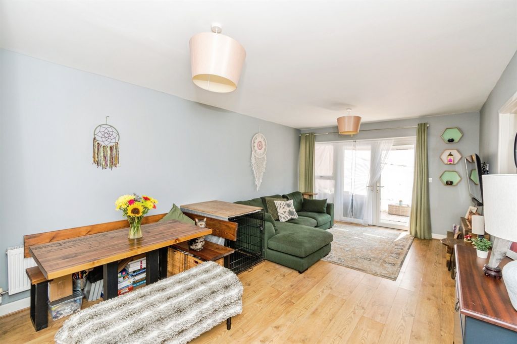 Additional image 15 of 3 bed terraced house for salePond View, Southampton SO18