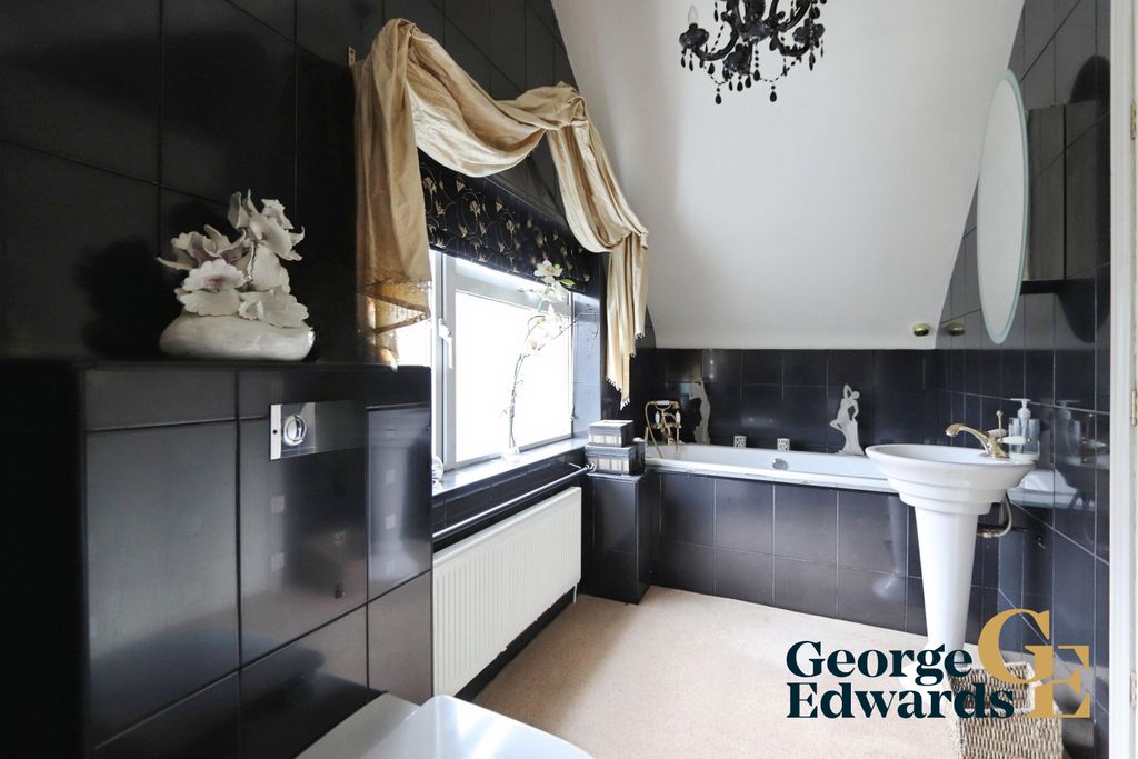 Additional image 11 of 2 bed detached bungalow for saleSt. Catherines Avenue, Market Bosworth, . CV13