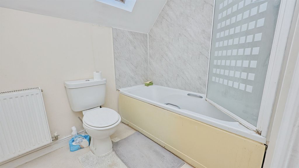 Additional image 4 of 1 bed flat for saleCaddow Road, Norwich NR5
