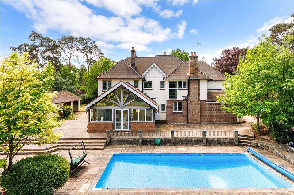Additional image 20 of 5 bed detached house for saleThe Ridges, Finchampstead, Wokingham RG40