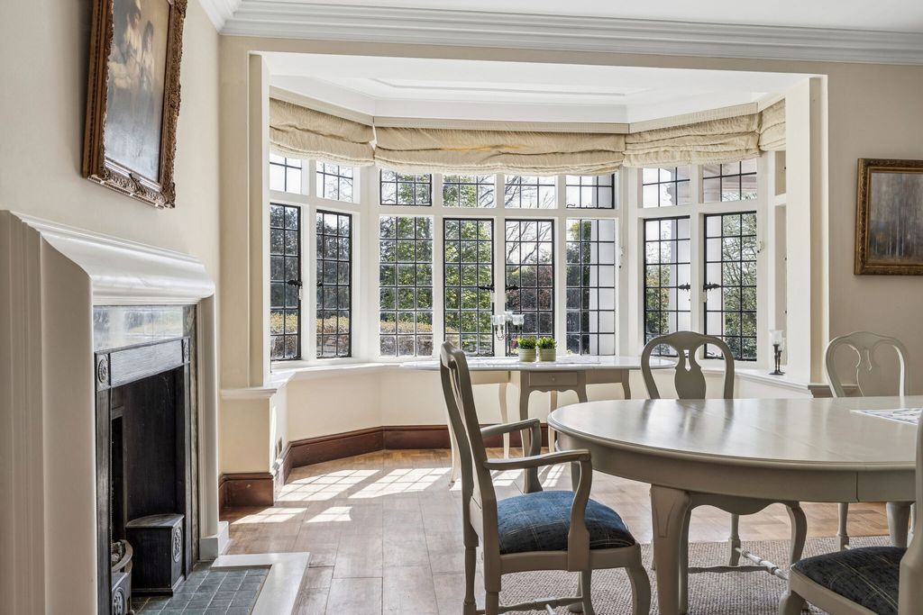Additional image 9 of 8 bed detached house for saleDanes Hill, Woking GU22