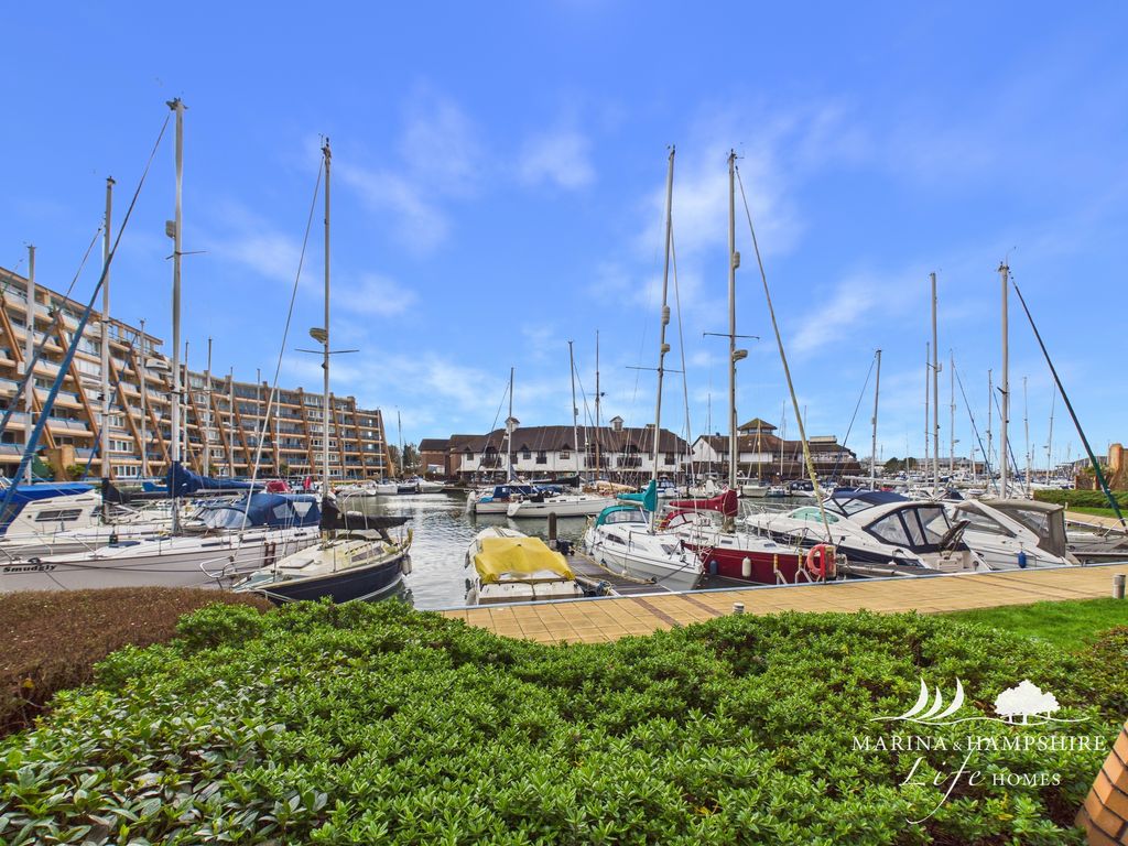 Additional image 23 of 2 bed flat for saleOyster Quay, Port Solent PO6