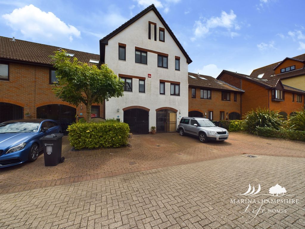 Additional image 28 of 3 bed terraced house for saleCarbis Close, Portsmouth PO6