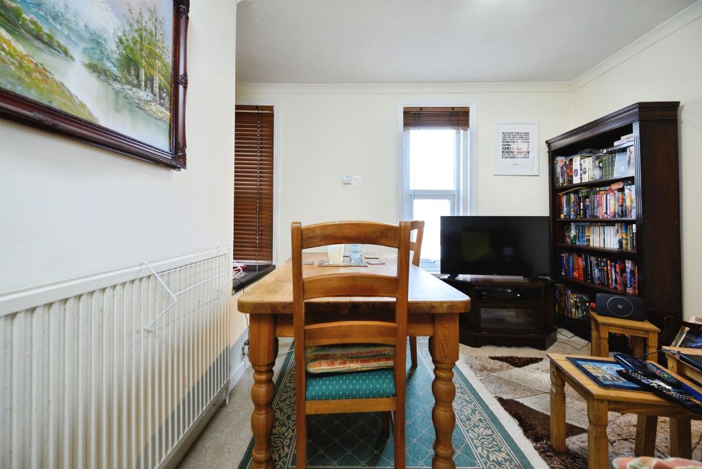 Additional image 3 of 1 bed flat for saleHighland Road, Southsea PO4