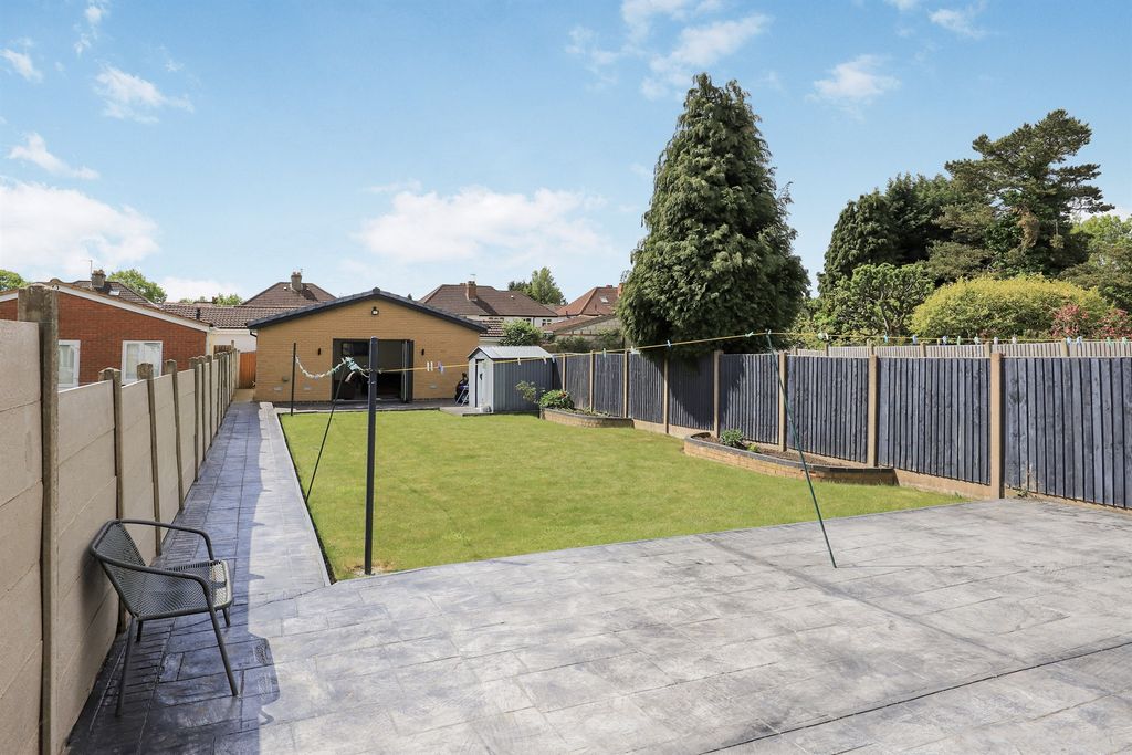 Additional image 22 of 4 bed semi-detached house for saleHonor Avenue, Goldthorn Park, Wolverhampton WV4