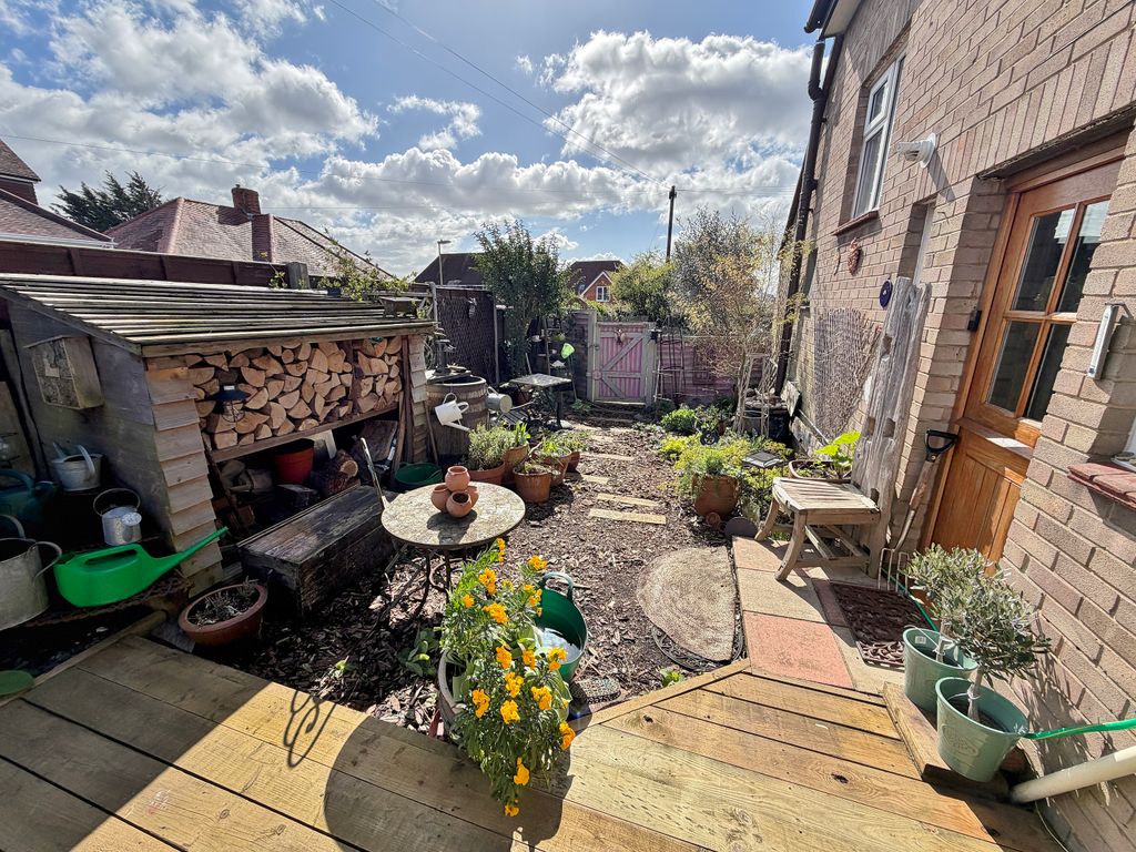 Additional image 19 of 4 bed semi-detached bungalow for saleSeaview Avenue, Portchester PO16