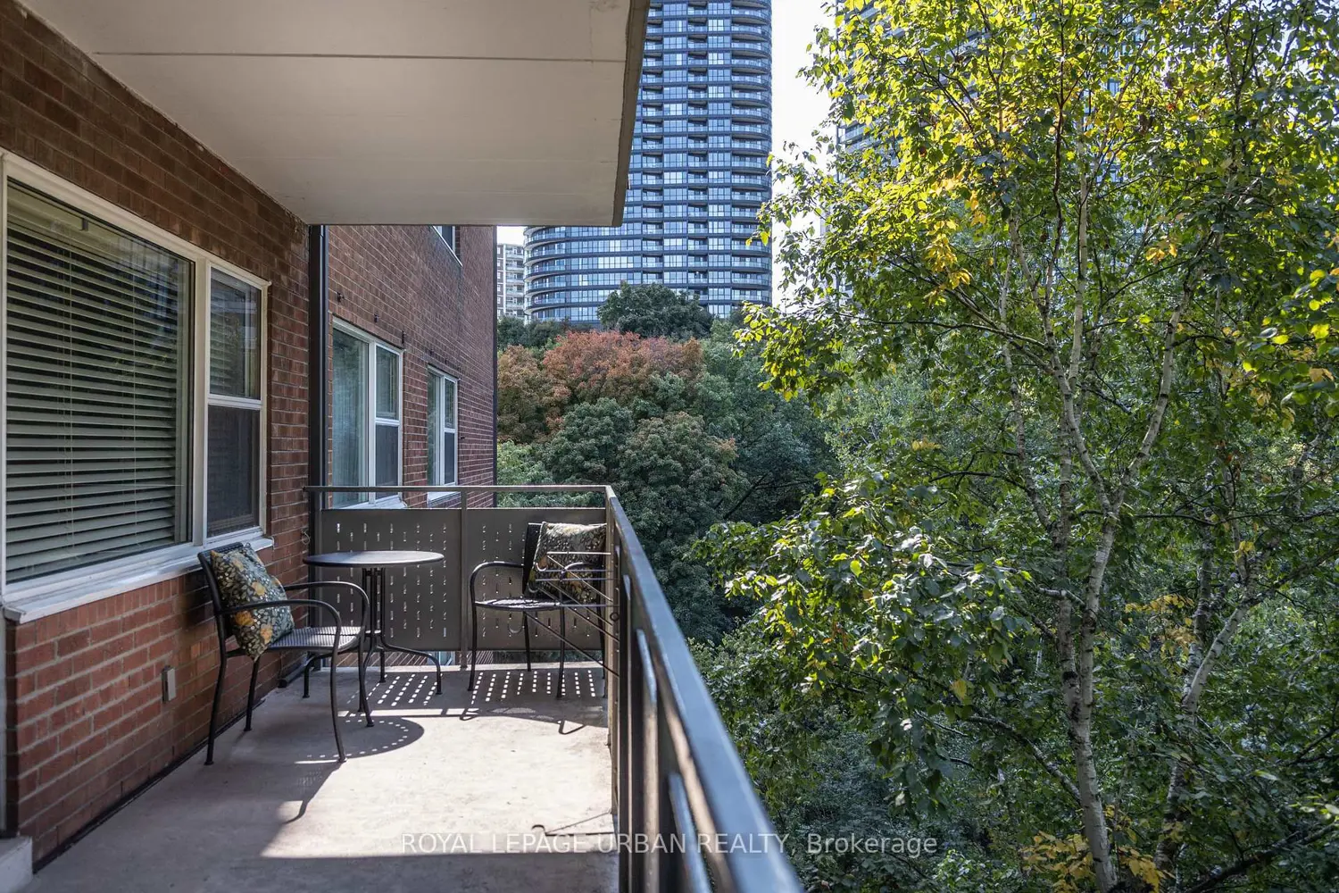 Additional image 14 of 21 Dale Avenue 544
