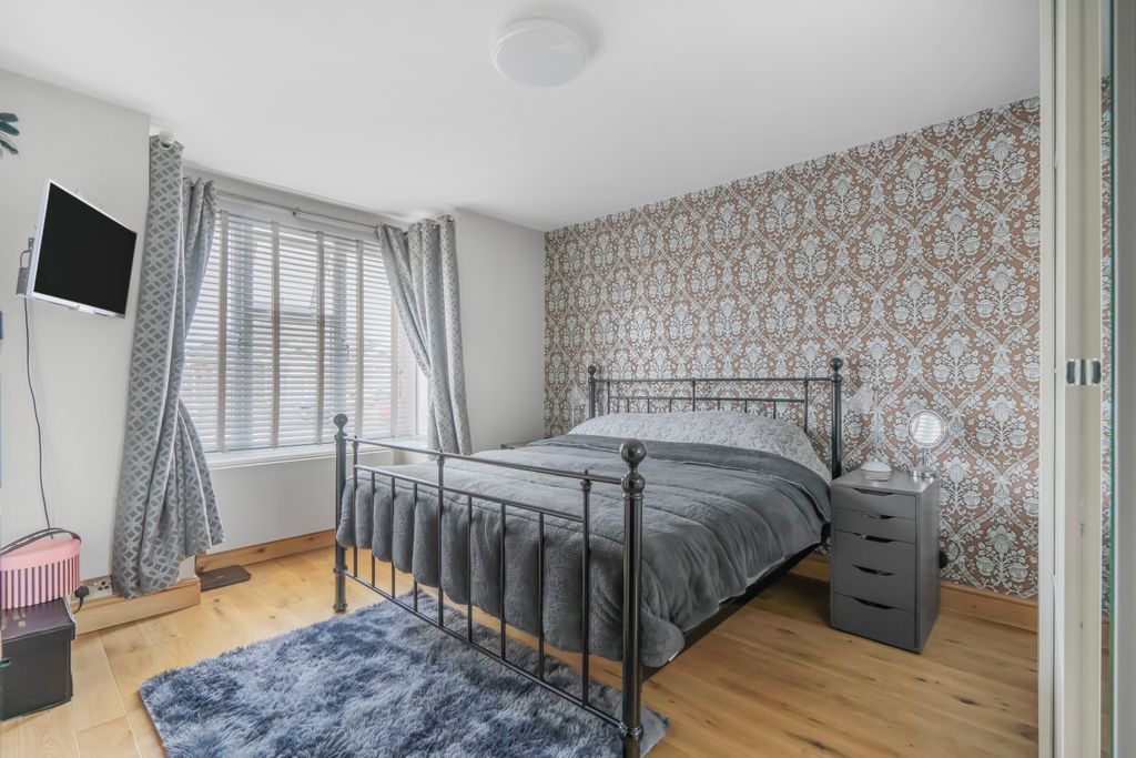 Additional image 10 of 3 bed detached bungalow for saleHomefield Road, Drayton, Portsmouth PO6