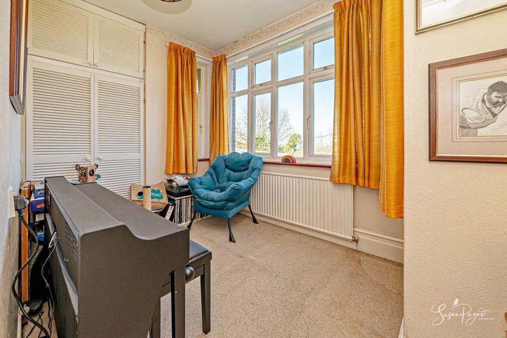 Additional image 23 of 4 bed detached house for saleCalbourne Road, Newport PO30