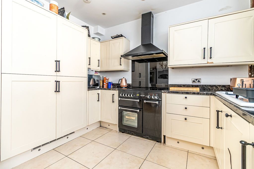 Additional image 8 of 4 bed terraced house for saleElmwood Road, Portsmouth PO2
