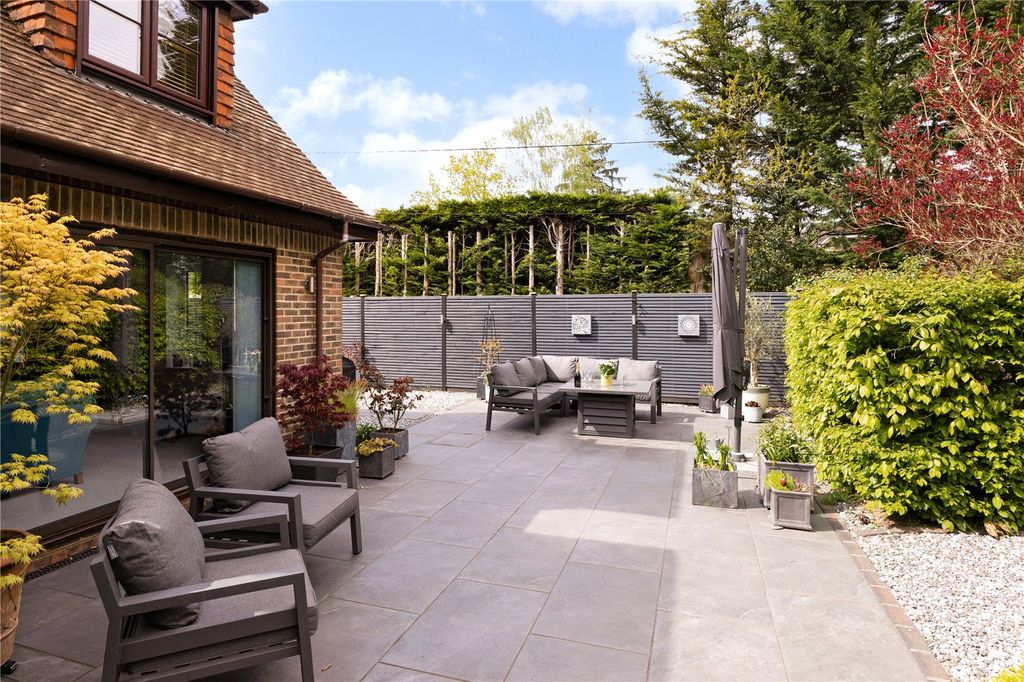 Additional image 29 of 4 bed detached house for saleKiln Ride, Finchampstead, Wokingham RG40