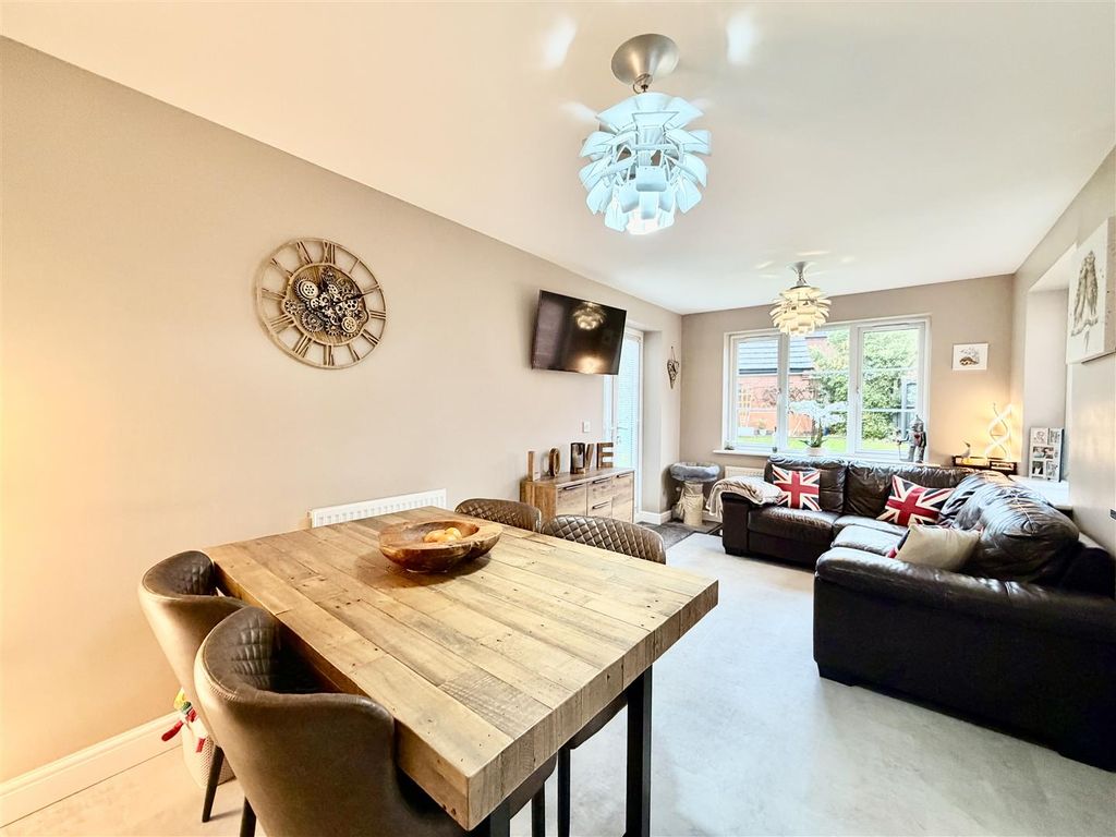 Additional image 11 of 4 bed detached house for saleRoman Close, Barrow Upon Soar, Loughborough LE12