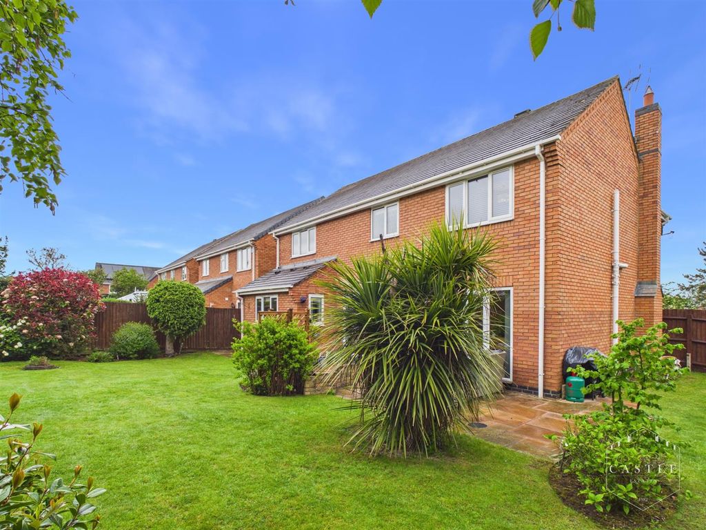 Additional image 2 of 5 bed detached house for saleLychgate Close, Burbage, Hinckley LE10