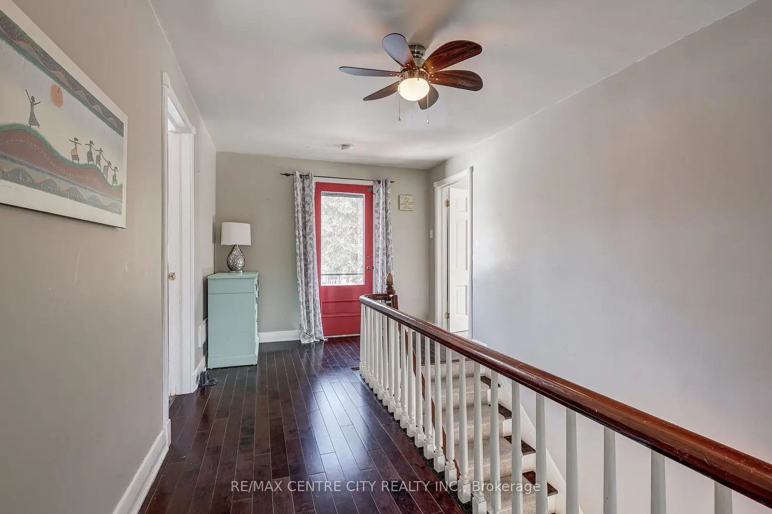 339 Sunset Drive photo 2