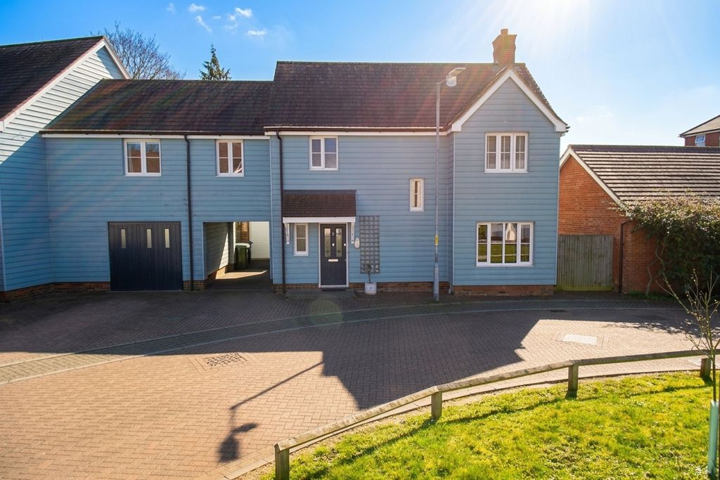 Additional image 4 of 4 bed link detached house for salePetunia Court, Wymondham NR18