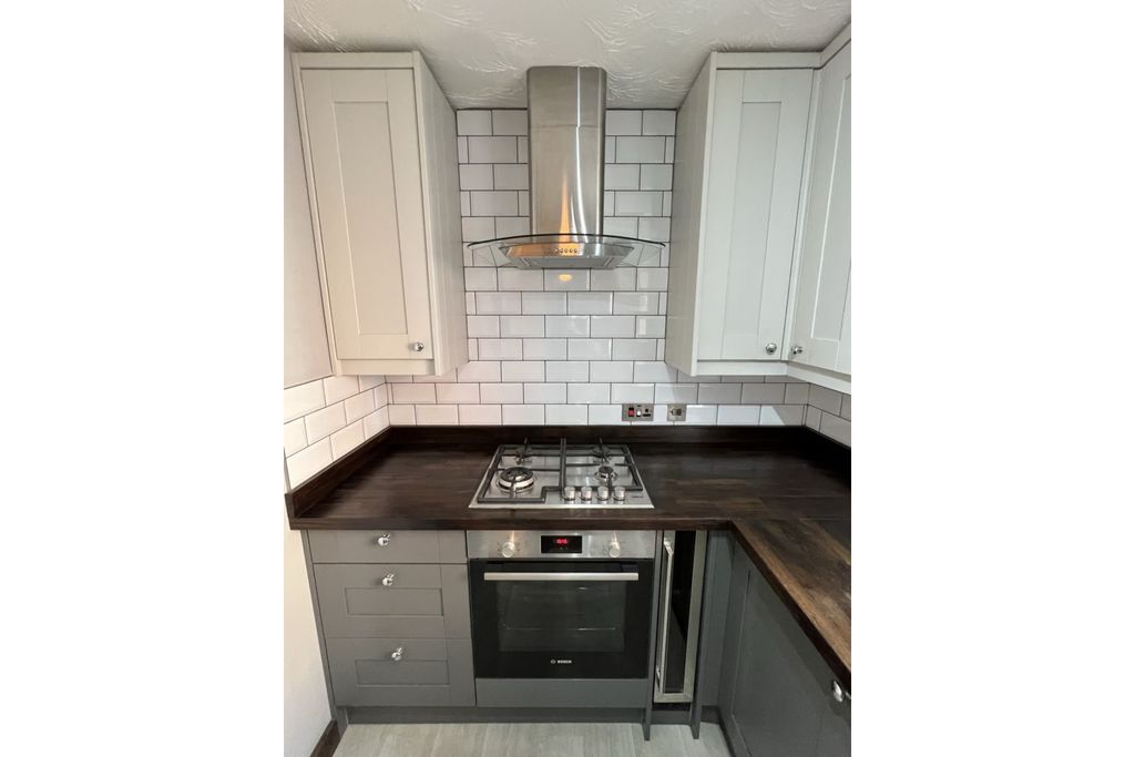 Additional image 2 of 2 bed flat for saleBrowning Drive, Wickford SS12