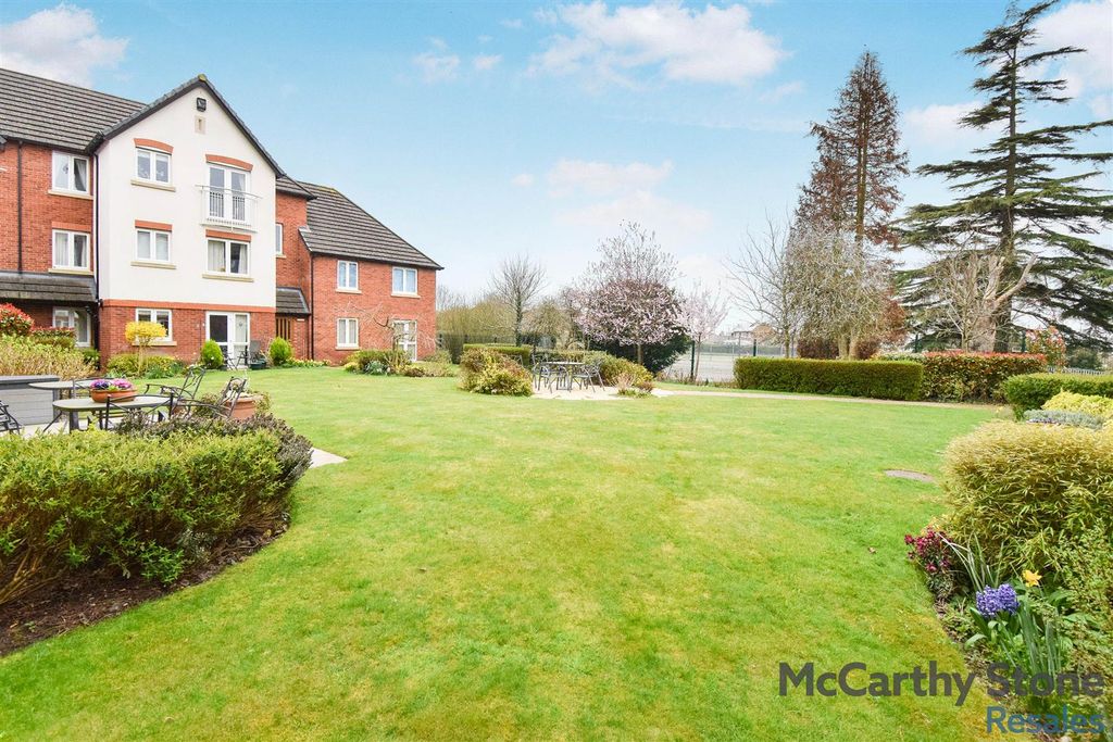Additional image 16 of 1 bed flat for saleRowleys Court, Sandhurst Street, Oadby, Leicester LE2