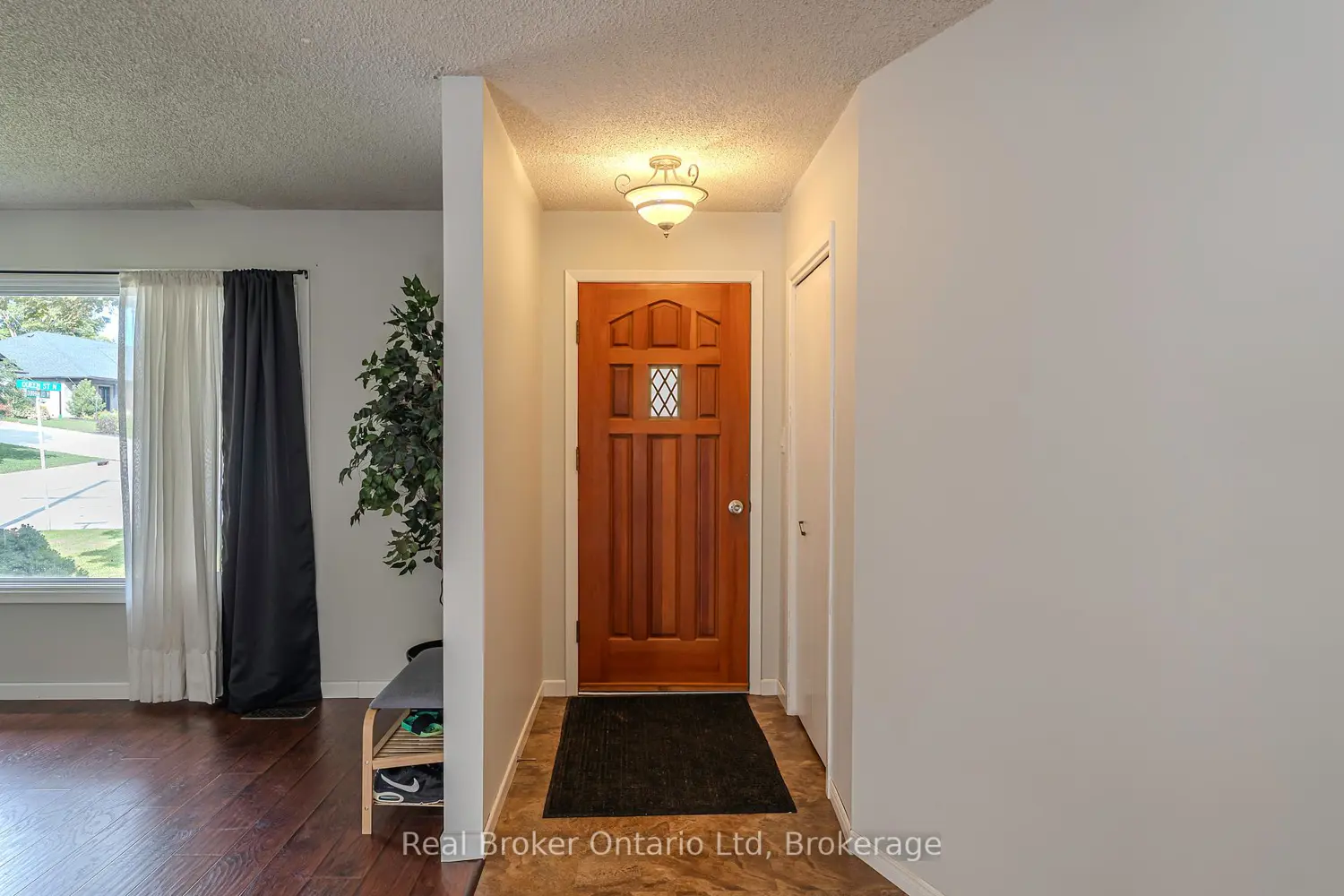 Additional image 4 of 394 Queen Street
